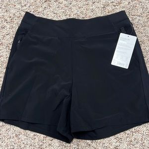 NWT Athleta Brooklyn shorts.  8 tall